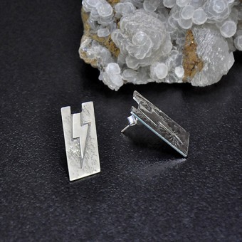 СРЕБЪРНИ ОБЕЦИ НА ЩИФТ