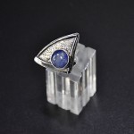 СРЕБЪРЕН ПРЪСТЕН СЪС СИН КВАРЦ, РЪЧНА ИЗРАБОТКА