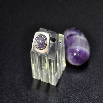 СРЕБЪРЕН ПРЪСТЕН С КАМЪК АМЕТИСТ