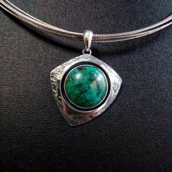 СРЕБЪРЕН КОМПЛЕКТ С ХРИЗОКОЛА