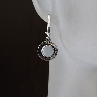 СРЕБЪРНИ ОБЕЦИ С МЛЕЧЕН КВАРЦ, РЪЧНА ИЗРАБОТКА.