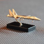 СРЕБЪРЕН САМОЛЕТ МОДЕЛ СУ 47 БЕРКУТ