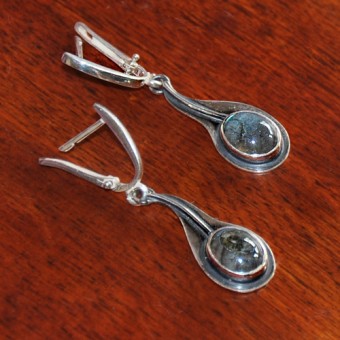 СРЕБЪРНИ ОБЕЦИ С ЛАБРАДОРИТ