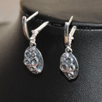  СРЕБЪРНИ ОБЕЦИ С ОВАЛНА ФОРМА