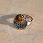 СРЕБЪРЕН ПРЪСТЕН С МЪХОВ АХАТ