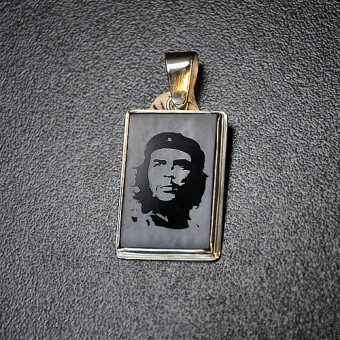 СРЕБЪРЕН МЕДАЛЬОН „ЧЕ ГЕВАРА“