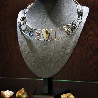 СРЕБЪРНО КОЛИЕ С ДЕНДРИТ АХАТ, РЪЧНА ИЗРАБОТКА