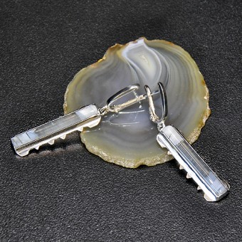 СРЕБЪРНИ ОБЕЦИ С АХАТ