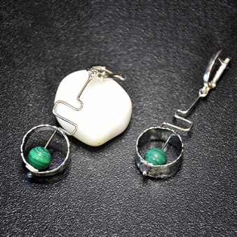 СРЕБЪРНИ ОБЕЦИ С МАЛАХИТ