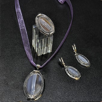 СРЕБЪРЕН КОМПЛЕКТ „ДОН ХАЛЦЕДОН“ С ХАЛЦЕДОН