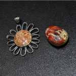 СРЕБЪРЕН МЕДАЛЬОН  С ЯСПИС „БРЕКЧА“