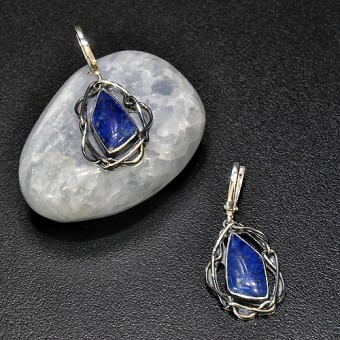 СРЕБЪРНИ ОБЕЦИ С  ЛАЗУРИТ И АЖУРНИ МОТИВИ