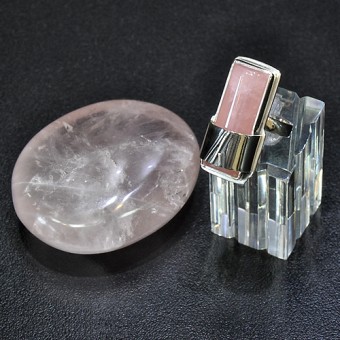 СРЕБЪРЕН ПРЪСТЕН С РОЗОВ КВАРЦ