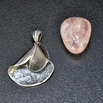 СРЕБЪРЕН МЕДАЛЬОН, РЪЧНА ИЗРАБОТКА