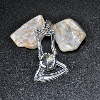 СРЕБЪРЕН МЕДАЛЬОН, РЪЧНА ИЗРАБОТКА