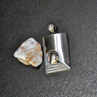 СРЕБЪРЕН МЕДАЛЬОН, РЪЧНА ИЗРАБОТКА.