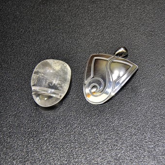 СРЕБЪРЕН МЕДАЛЬОН „ЩИТ“