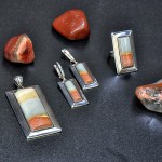 СРЕБЪРЕН КОМПЛЕКТ-УНИКАТ С ПОЛИХРОМ ЯСПИС „МАДАГАСКАР“