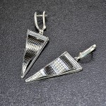 СРЕБЪРНИ ОБЕЦИ С ТРИЪГЪЛНА ФОРМА