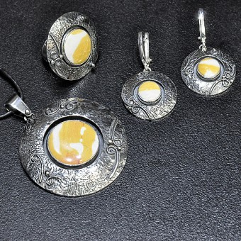 СРЕБЪРЕН КОМПЛЕКТ - УНИКАТ, С ЖЪЛТ МОКАИТ