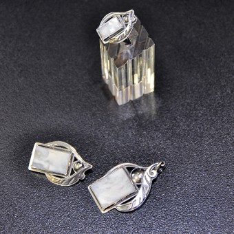 СРЕБЪРЕН КОМПЛЕКТ - УНИКАТ, С БЯЛ ОПАЛ