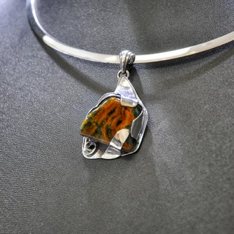 СРЕБЪРЕН МЕДАЛЬОН - УНИКАТ, С ОРФЕЕВ АХАТ