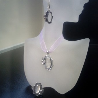 СРЕБЪРЕН КОМПЛЕКТ С ПЛАНИНСКИ КРИСТАЛ