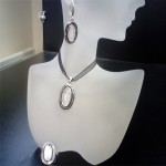 СРЕБЪРЕН КОМПЛЕКТ С ПЛАНИНСКИ КРИСТАЛ