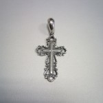 СРЕБЪРЕН МЕДАЛЬОН – КРЪСТ, РЪЧНА ИЗРАБОТКА.
