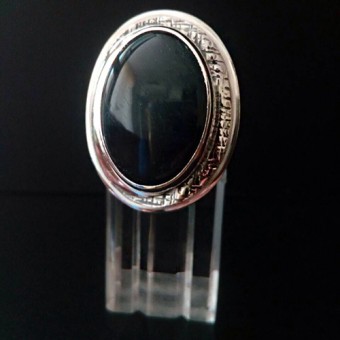 СРЕБЪРЕН ПРЪСТЕН СЪС СОКОЛОВО ОКО