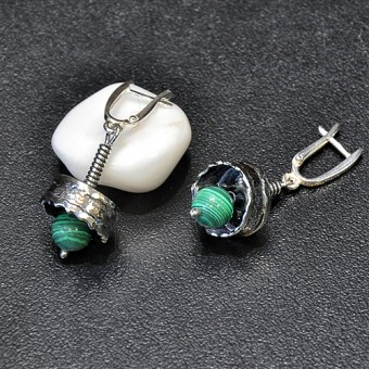 СРЕБЪРНИ ОБЕЦИ С МАЛАХИТ/СФЕРА/