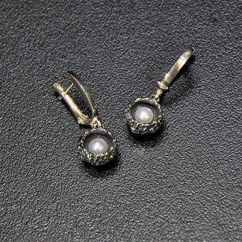 СРЕБЪРНИ ОБЕЦИ С РЕЧНА ПЕРЛА