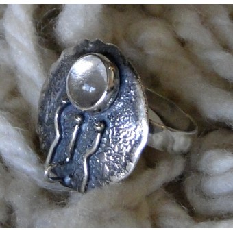 СРЕБЪРЕН ПРЪСТЕН С ПЛАНИНСКИ КРИСТАЛ