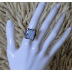 СРЕБЪРЕН ПРЪСТЕН С АХАТ